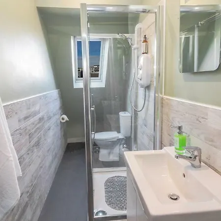 Executive 2 Bedroom Loft Style * Galway